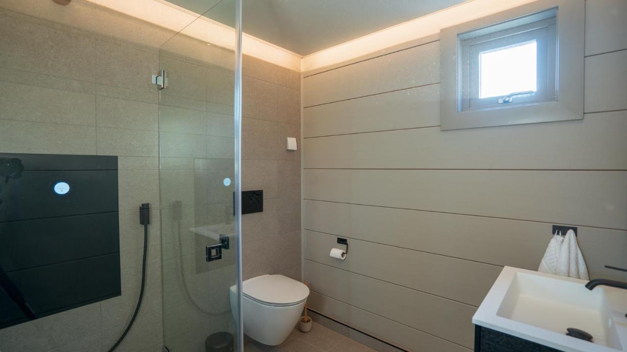 Villa Vidhave VBY Exterior foto